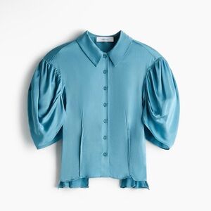 H&M STUDIO COLLECTION
SOLD OUT PUFF-SLEEVED SATIN TURQUOISE BLOUSE